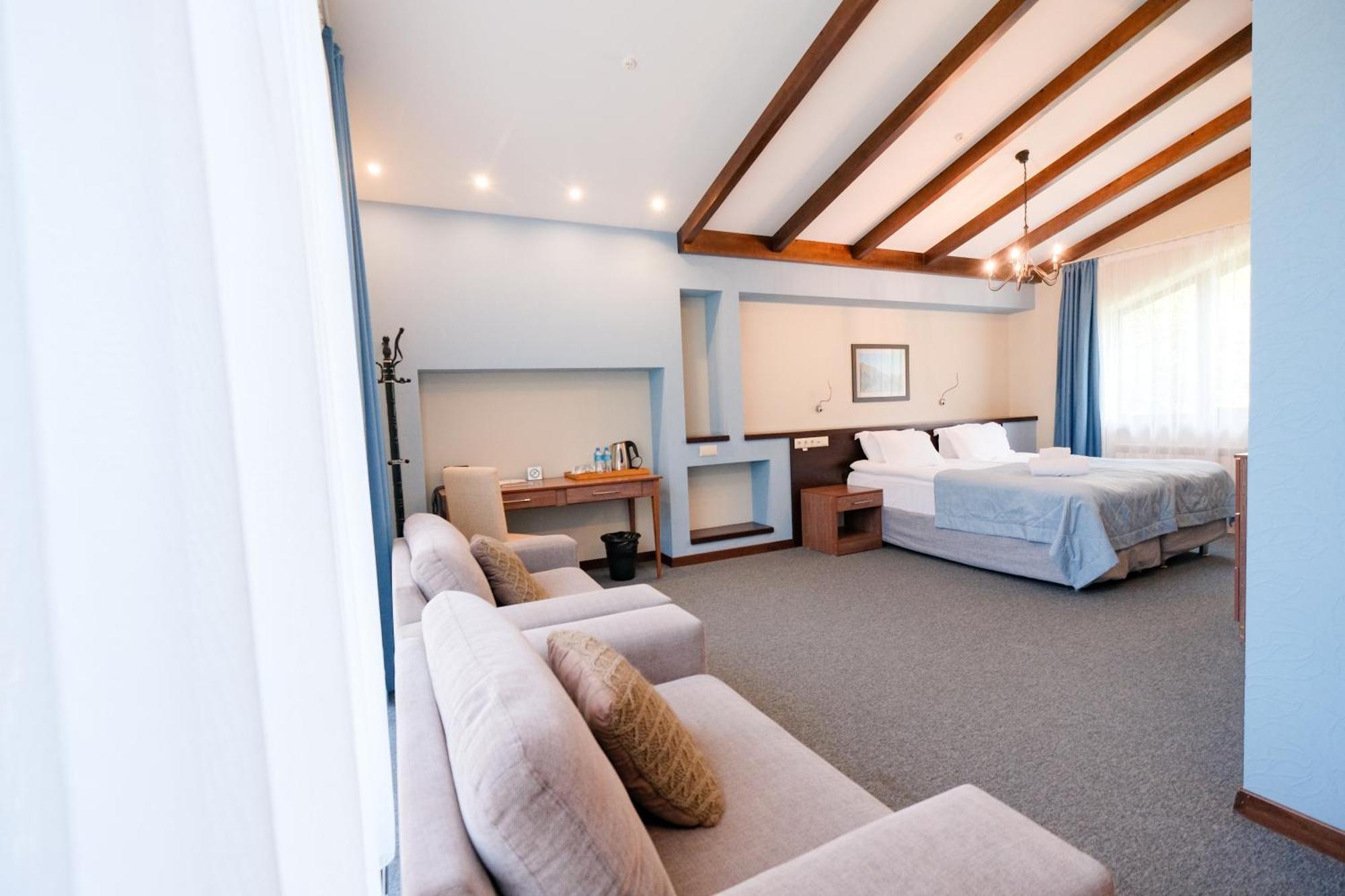 Oi-Qaragai Mountain Resort Besqaynar Екстериор снимка