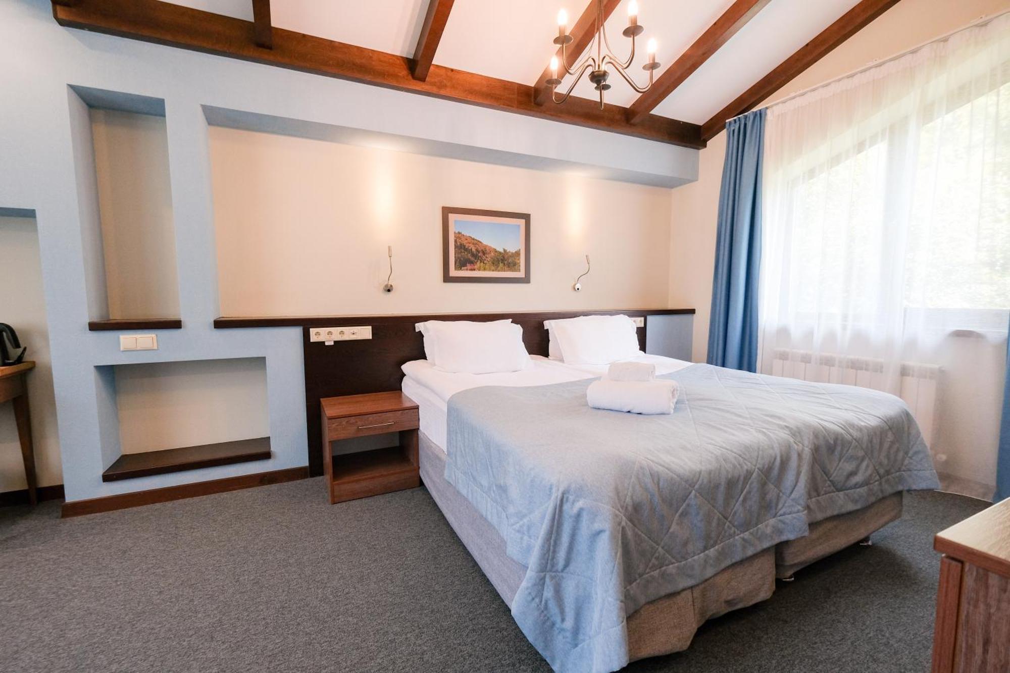 Oi-Qaragai Mountain Resort Besqaynar Екстериор снимка