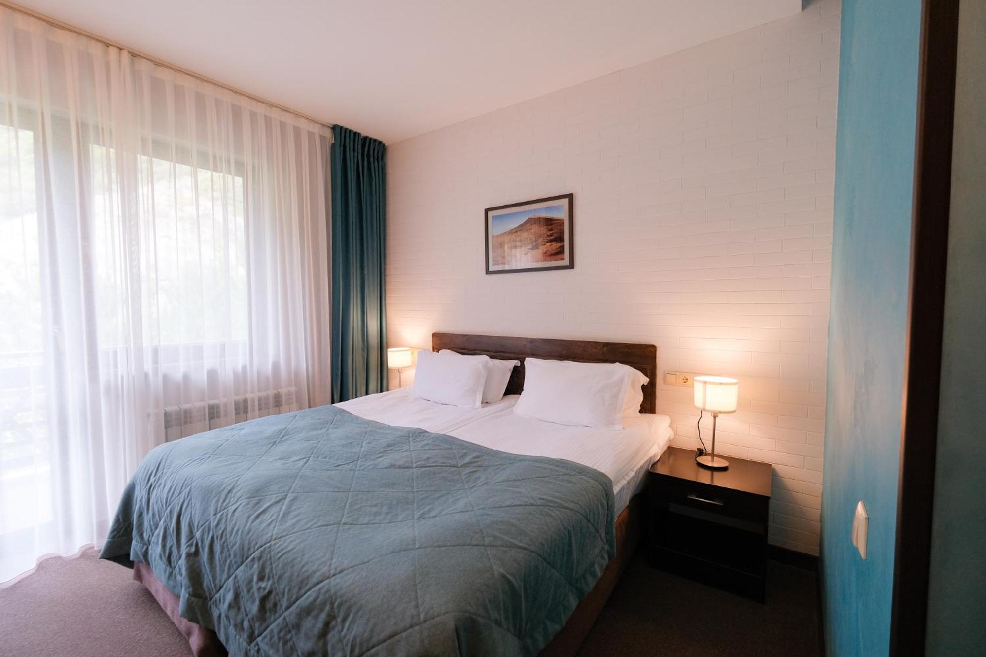 Oi-Qaragai Mountain Resort Besqaynar Екстериор снимка