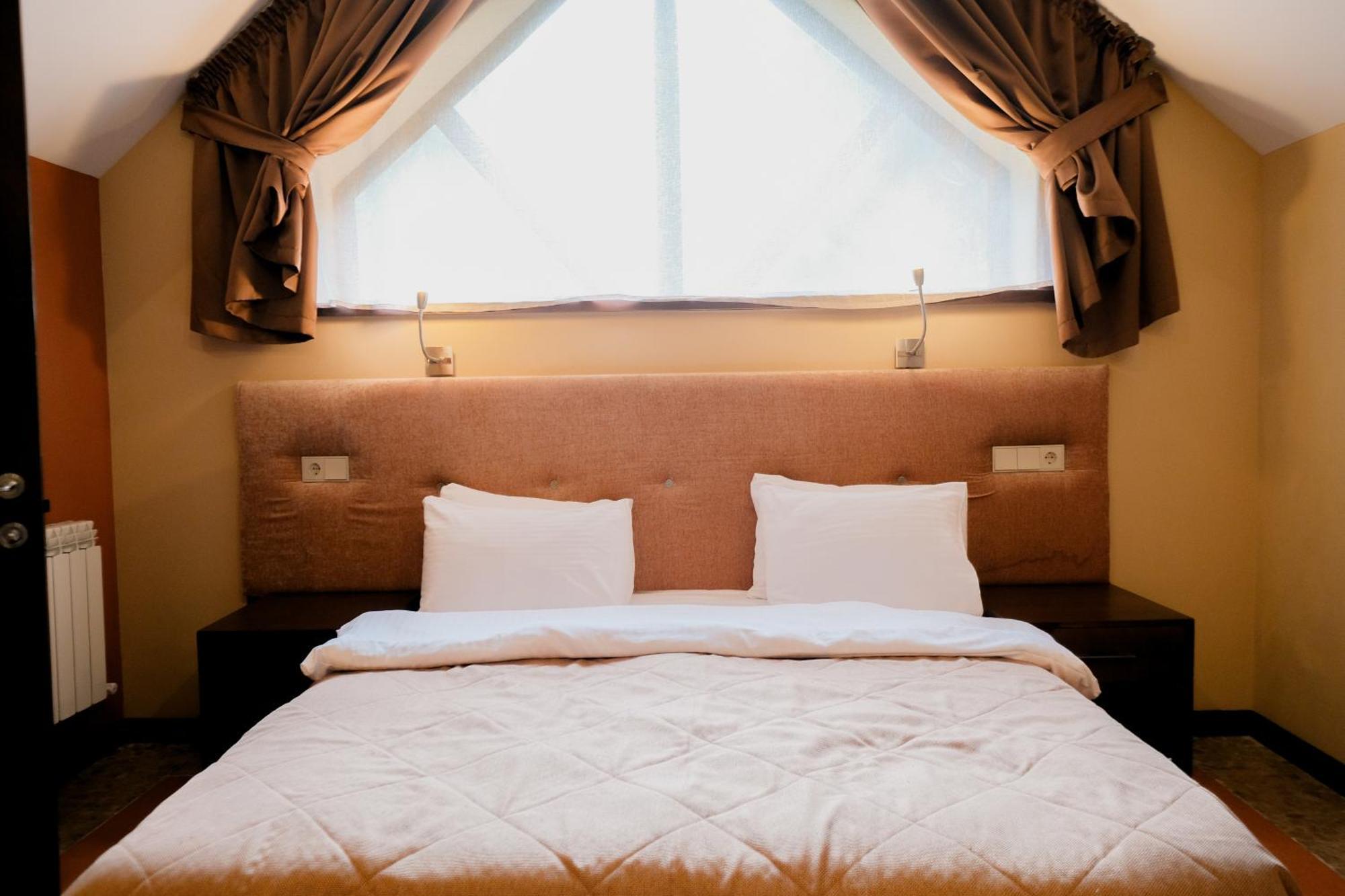 Oi-Qaragai Mountain Resort Besqaynar Екстериор снимка
