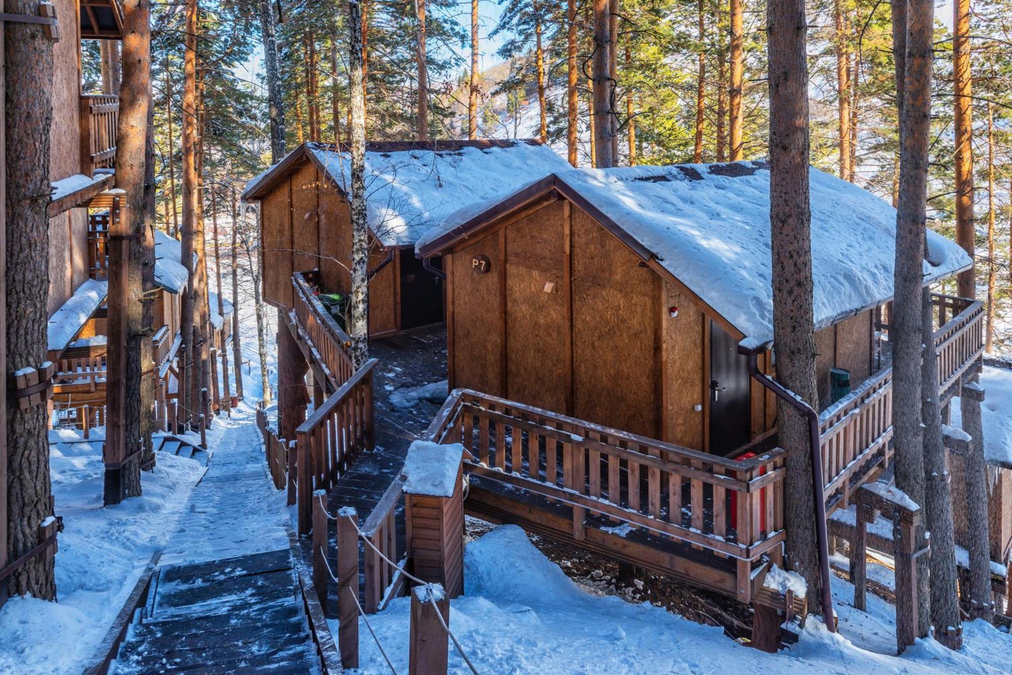 Oi-Qaragai Mountain Resort Besqaynar Екстериор снимка